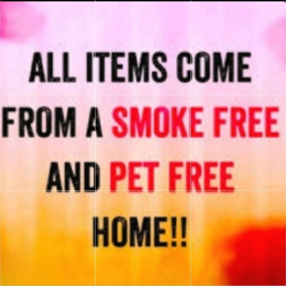 Fuchsia Pink Shaggy Faux Fur Accent Pillow Measures 10 X 14 - Picture 10 of 11